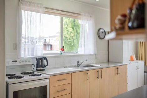 Photo of property in 11 Hope Farm Avenue, Pakuranga Heights, Auckland, 2010