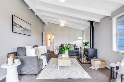 Photo of property in 21 Pelorus Street, Glenview, Hamilton, 3206