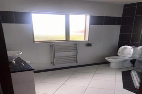 Photo of property in 91a Kyle Road, Greenhithe, Auckland, 0632