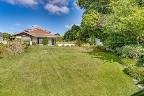 Photo of property in 8 Thurlestone Place, Burnside, Christchurch, 8053