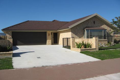 Photo of property in 32 Dryden Avenue, Rolleston, 7614