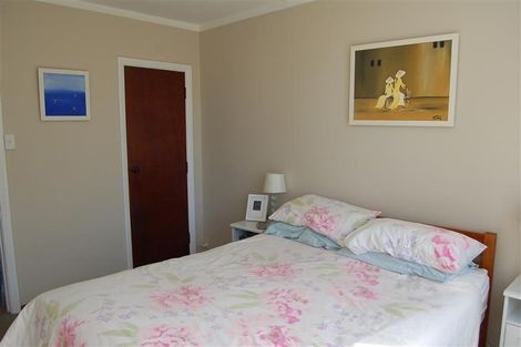 Photo of property in 55 Waddington Drive, Naenae, Lower Hutt, 5011