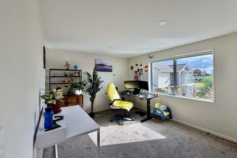Photo of property in 7 Peat Way, Takanini, 2112
