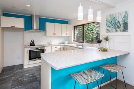 Photo of property in 1/30 Galloway Crescent, Farm Cove, Auckland, 2012