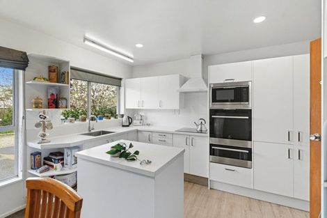 Photo of property in 17 Marley View Street, Somerfield, Christchurch, 8024