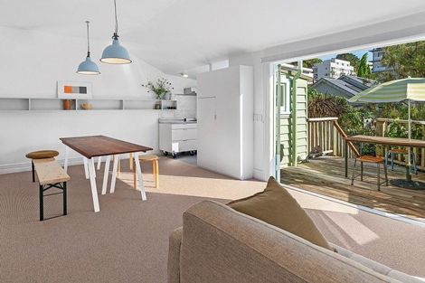 Photo of property in 32 Aro Street, Aro Valley, Wellington, 6021