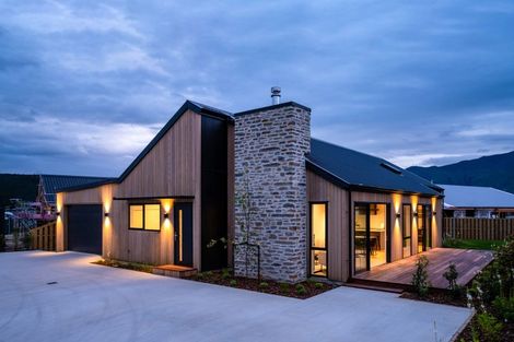 Photo of property in Northlake, 21 Riverslea Road, Wanaka, 9305