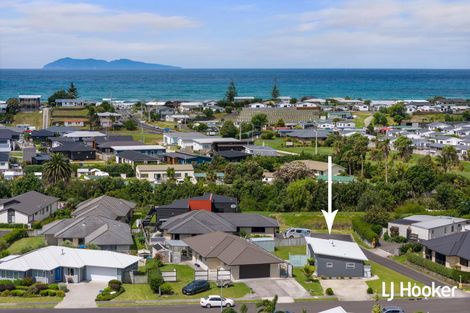 Photo of property in 16 Reel Road, Athenree, Waihi Beach, 3611