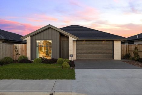 Photo of property in 70 Crossley Avenue, Woodend, 7610