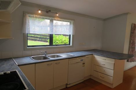 Photo of property in 27 Taurua Place, Coromandel, 3506