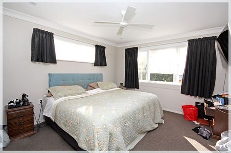 Photo of property in 32 Bledisloe Street, Levin, 5510