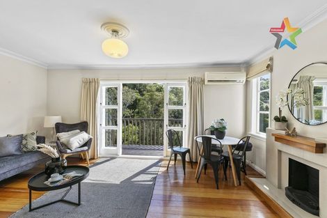 Photo of property in 12 Farnham Street, Mornington, Wellington, 6021