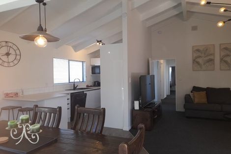 Photo of property in 105 Acacia Bay Road, Nukuhau, Taupo, 3330