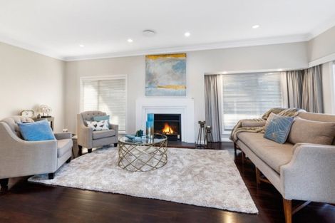 Photo of property in 201 Bleakhouse Road, Mellons Bay, Auckland, 2014