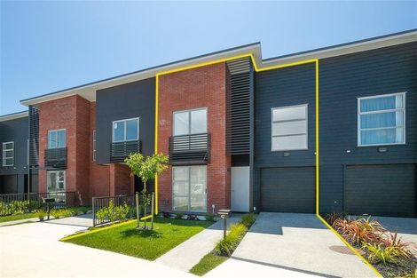 Photo of property in 42 Vincent Mcgrath Crescent, Swanson, Auckland, 0614