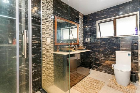 Photo of property in 50 Ranfurly Road, Papatoetoe, Auckland, 2104