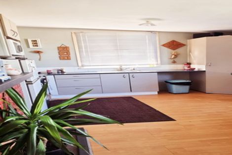 Photo of property in 6 Devon Street, Patea, 4520