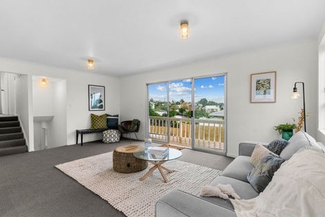 Photo of property in 5 Montague Place, Onerahi, Whangarei, 0110