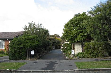 Photo of property in 25a Sayers Crescent, Ilam, Christchurch, 8041