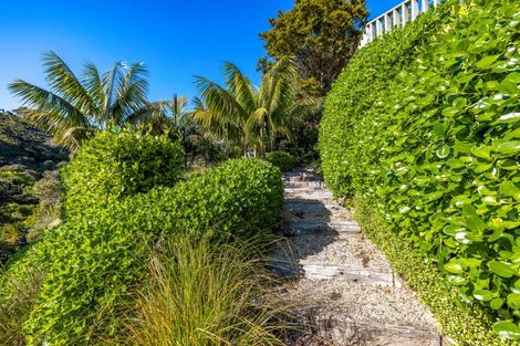 Photo of property in 31 Miro Road, Palm Beach, Waiheke Island, 1081