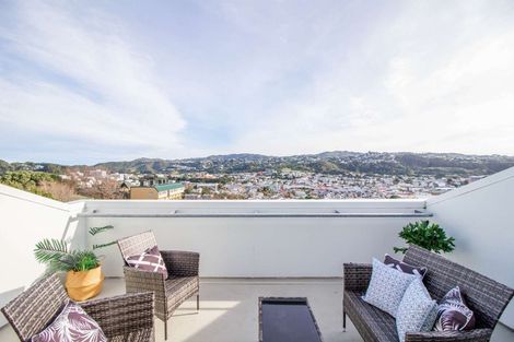 Photo of property in Coromandel Heights, 3/111 Coromandel Street, Newtown, Wellington, 6021