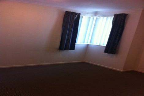 Photo of property in 3 Frederick Reece Drive, The Gardens, Auckland, 2105