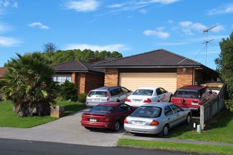 Photo of property in 24 Summermist Drive, Northpark, Auckland, 2013