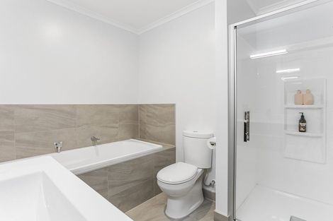 Photo of property in 21 Spotted Dove Road, Hobsonville, Auckland, 0616