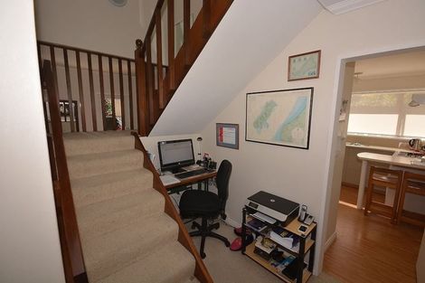 Photo of property in 17a Kowhai Grove, Waikanae, 5036