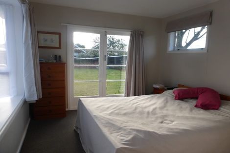 Photo of property in 2 Lewis Street, Hoon Hay, Christchurch, 8025
