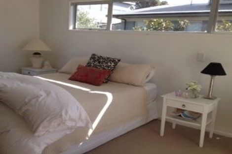 Photo of property in 5 Kilduff Place, Mairangi Bay, Auckland, 0630