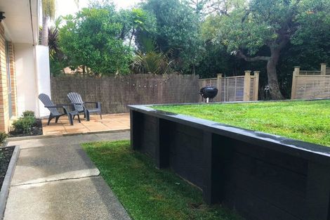 Photo of property in 5/252 Meola Road, Point Chevalier, Auckland, 1022