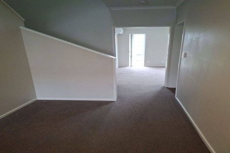 Photo of property in 20 Saddleback Crescent, Papakura, 2110