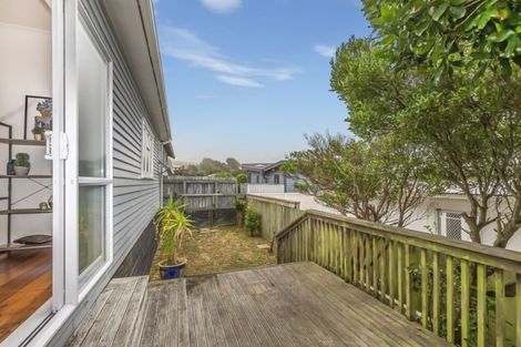 Photo of property in 3 Mako View, Titahi Bay, Porirua, 5022