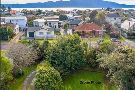 Photo of property in 71 Bluegum Road, Paraparaumu Beach, Paraparaumu, 5032