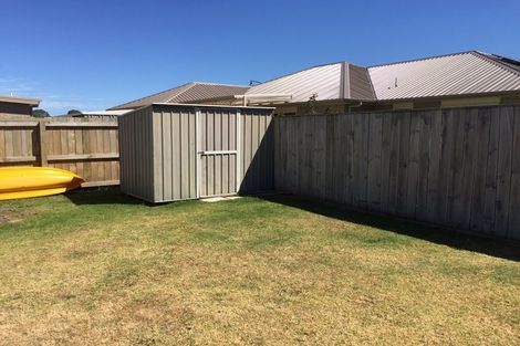 Photo of property in 28 Surfers Avenue, Waihi Beach, 3611