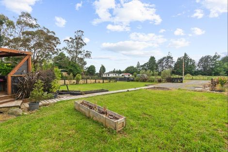 Photo of property in 48 Stanly Street, Eketahuna, 4900