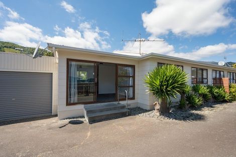 Photo of property in 2/86 Grove Street, The Wood, Nelson, 7010