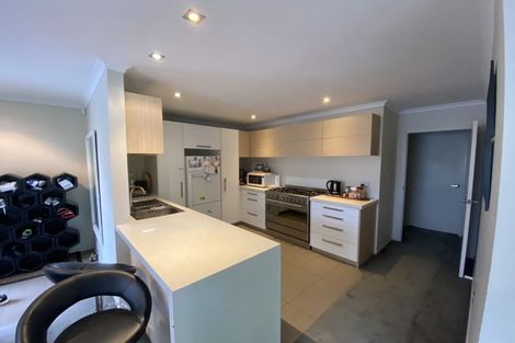 Photo of property in 5 Chloe Place, Massey, Auckland, 0614