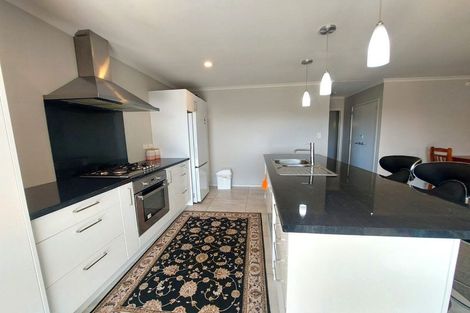 Photo of property in 24 Fairfax Crescent, Pyes Pa, Tauranga, 3112