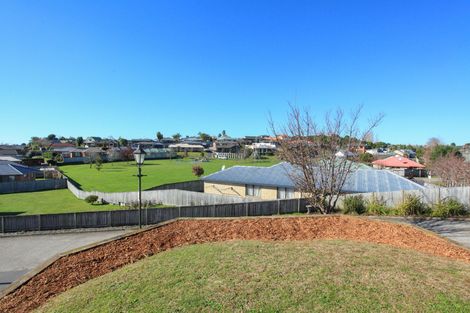 Photo of property in 59 Twickenham Place, Nawton, Hamilton, 3200