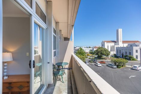 Photo of property in Mclean Towers, 2a/3 Shakespeare Road, Napier South, Napier, 4110