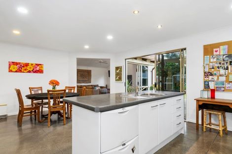 Photo of property in 6 Ohope Place, Papamoa Beach, Papamoa, 3118