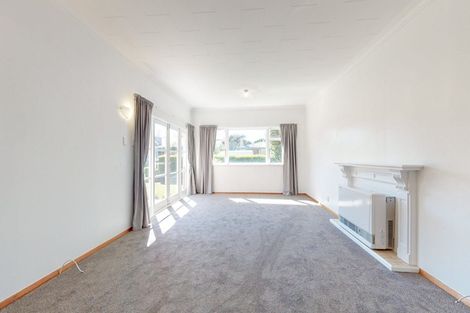 Photo of property in 21 Military Road, Boulcott, Lower Hutt, 5010