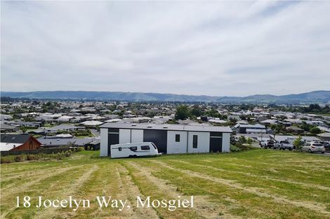 Photo of property in 18 Jocelyn Way, Mosgiel, 9024