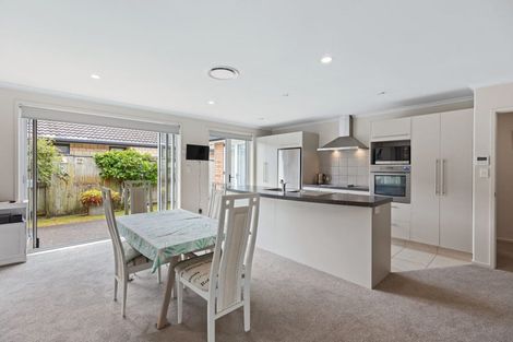 Photo of property in 65 Carrington Drive, Papamoa Beach, Papamoa, 3118