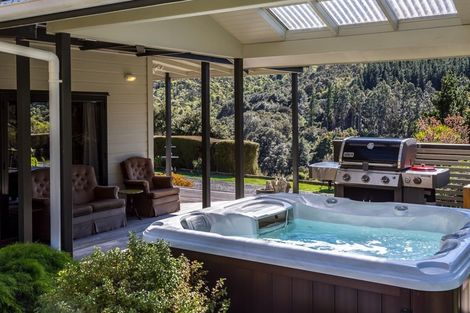 Photo of property in 91 Boar Bush Gully Road, Featherston, 5710