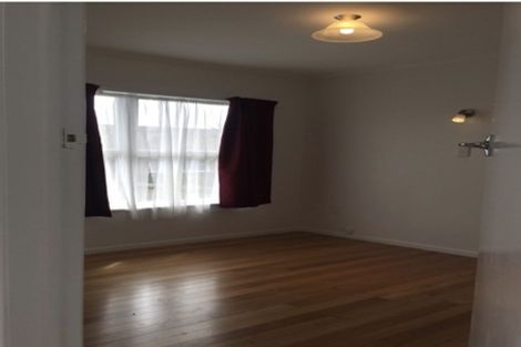 Photo of property in 1/342 Lake Road, Hauraki, Auckland, 0622