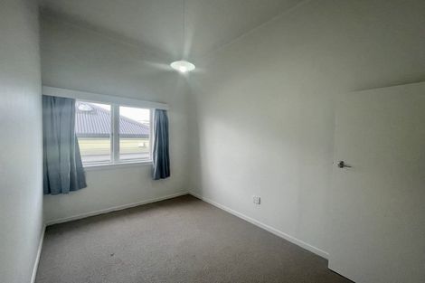 Photo of property in 11 Maarama Crescent, Aro Valley, Wellington, 6021