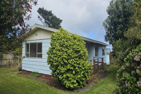 Photo of property in 5 Grey Street, Patea, 4520